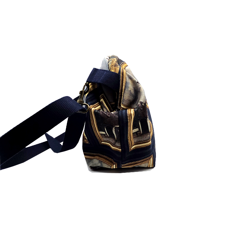 SAC TUTU LOUVRE – Taille S – Image 3