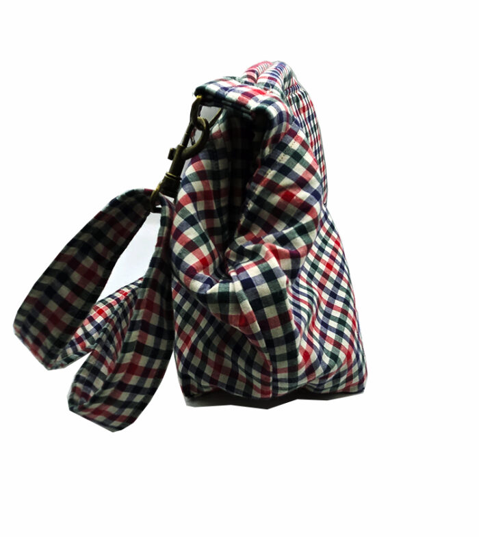 tutu Arnaud, un sac à la lanière réglable pratique